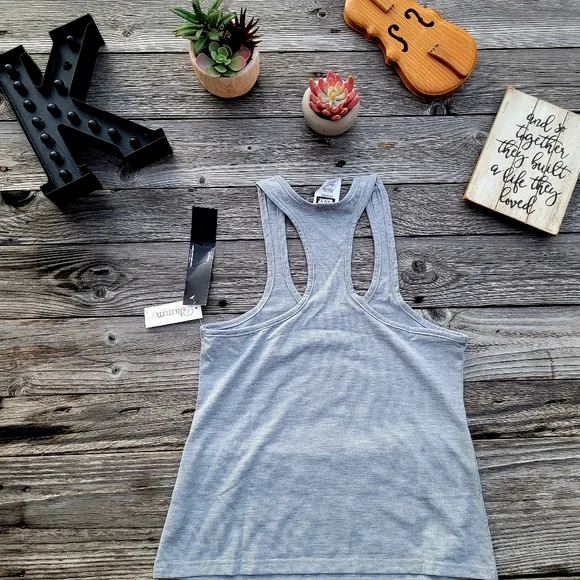 Star Wars R2-D2 Racerback Tank - Picture 6 of 13